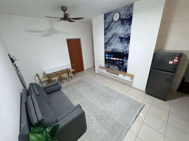 Female Fully Furnish Amansuri Residensi 5 Min LRT Salak Selatan