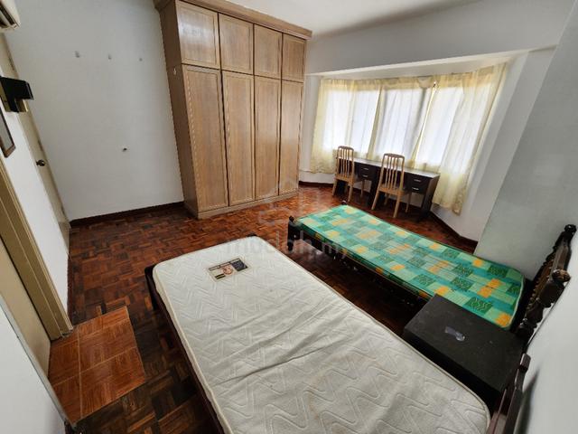 Sharing Master Bedroom 2pax, Desa Kiara TTDI Damansara Short/Long Term